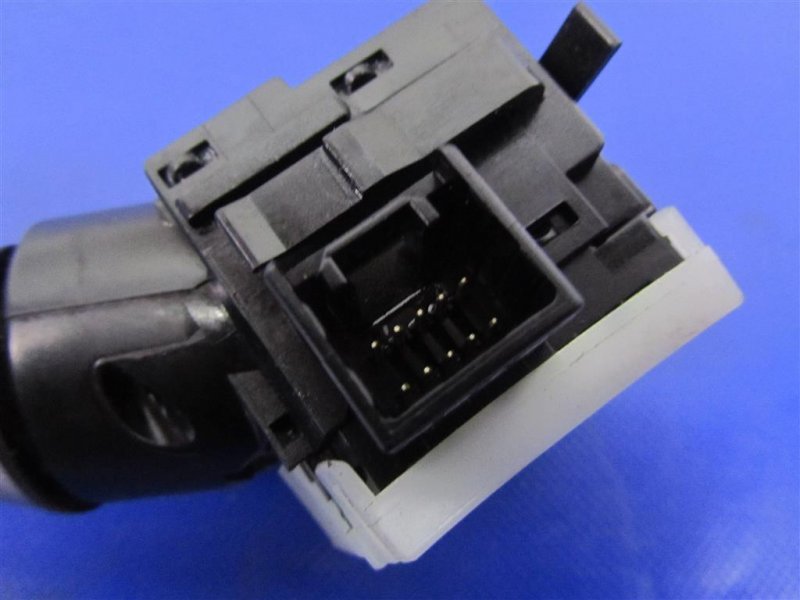 Подрулевой переключатель левый OUTLANDER XL 05-13 2006 Внедорожник 3.0