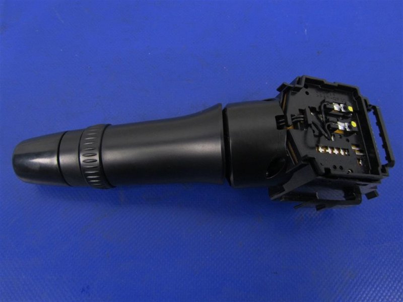 Подрулевой переключатель правый MITSUBISHI OUTLANDER XL 05-13 Внедорожник 3.0