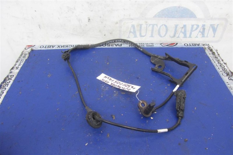 Датчик ABS передний левый MITSUBISHI OUTLANDER XL 05-13 2007 Внедорожник 3.0 4670A575 Б/У