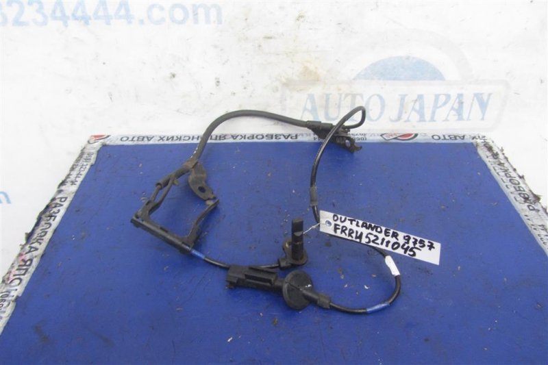 Запчасть датчик abs передний правый MITSUBISHI OUTLANDER XL 05-13 2006 Внедорожник 3.0 4670A032 Б/У Датчик ABS передний правый MITSUBISHI OUTLANDER XL 05-13 2006 Внедорожник 3.0 4670A032 Б/У