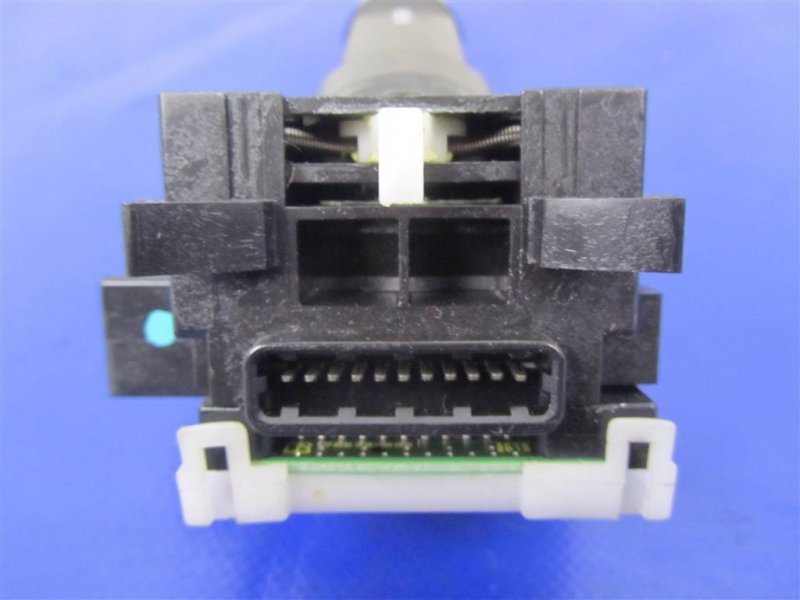 Подрулевой переключатель левый OUTLANDER XL 05-13 2007 Внедорожник 3.0