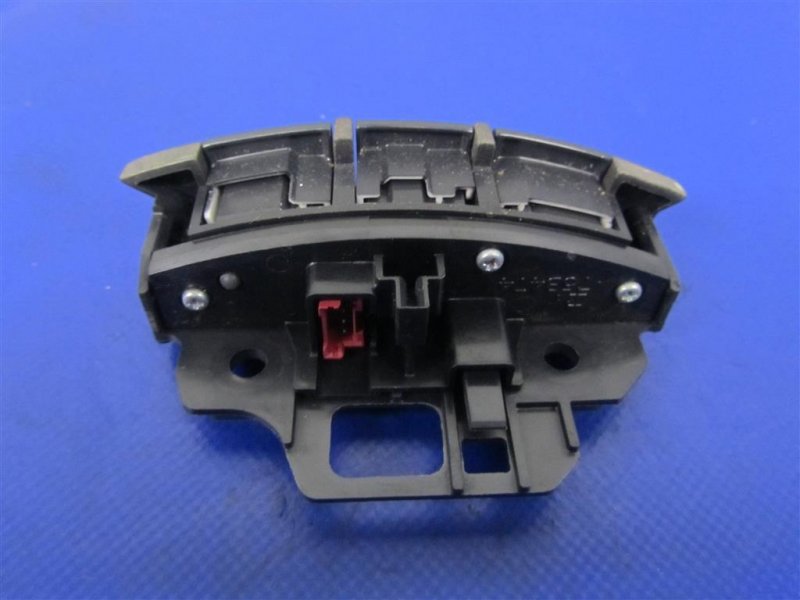 Кнопки на руль OUTLANDER XL 05-13 2007 Внедорожник 3.0 Кнопки на руль OUTLANDER XL 05-13 2007 Внедорожник 3.0