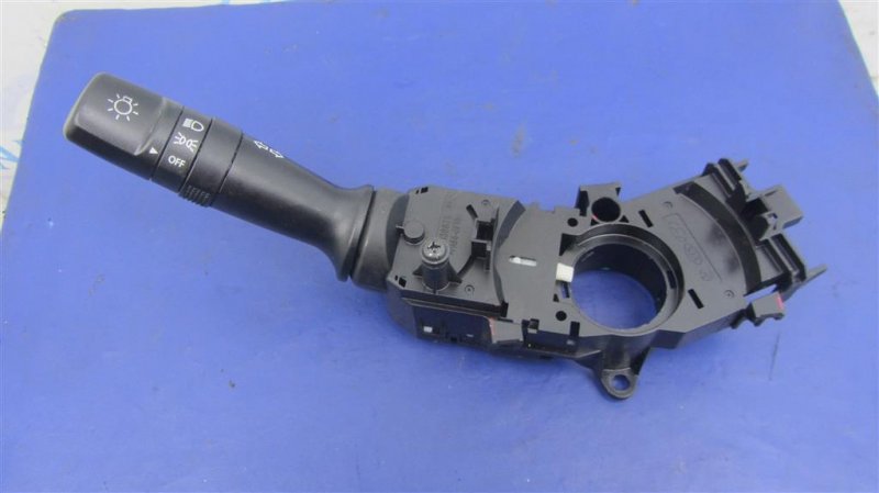 Подрулевой переключатель левый KIA FORTE YD 12- 2015 YD 1.8 G4NB Б/У