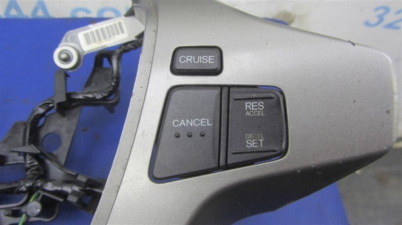 Кнопки на руль MDX (YD2) 06-13 2011 YD2 3.7