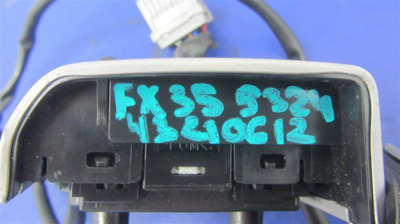 Кнопки на руль FX S50 03-08 2005 Внедорожник 3.5