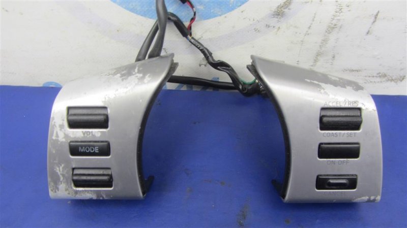 Кнопки на руль FX S50 03-08 2005 Внедорожник 3.5