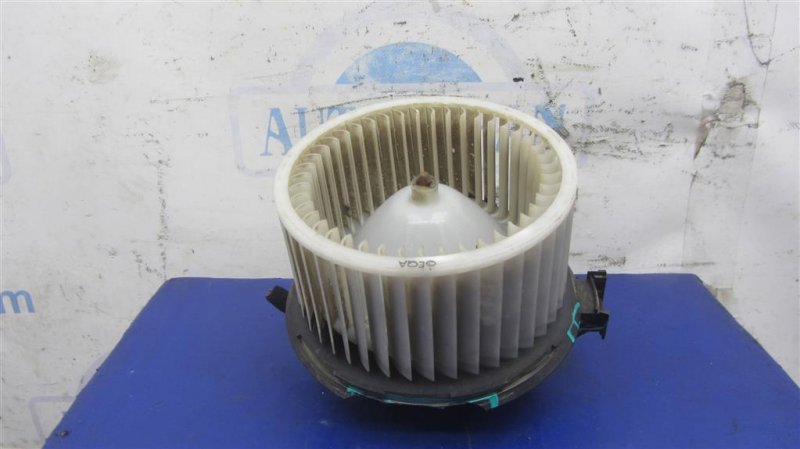 Моторчик печки HYUNDAI SONATA YF 10-14 2011 YF 2.4 97113-3S000 Б/У