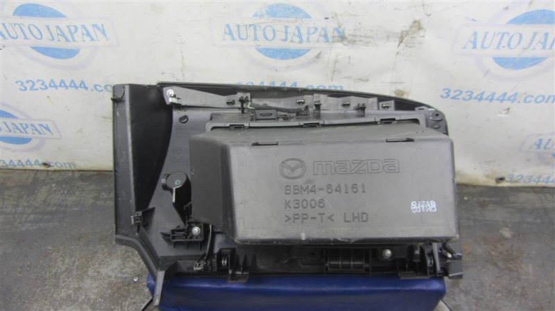 Бардачок 3 BL 09-13 2009 Седан 2.0