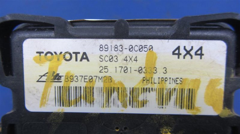 Датчик ESP TOYOTA TUNDRA 07-13 USK56 5.7 3URFBE Датчик ESP TOYOTA TUNDRA 07-13 USK56 5.7 3URFBE