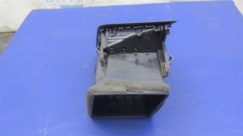 Дефлектор воздушный левый ASX / OUTLANDER SPORT 10-21 2018 Внедорожник 2.0