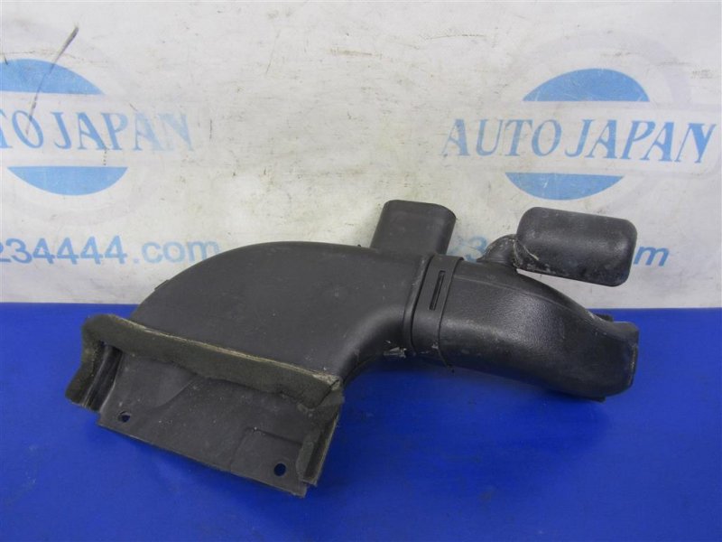 Воздухозаборник NISSAN SENTRA (B16) 06–12 16554-ET000 Б/У