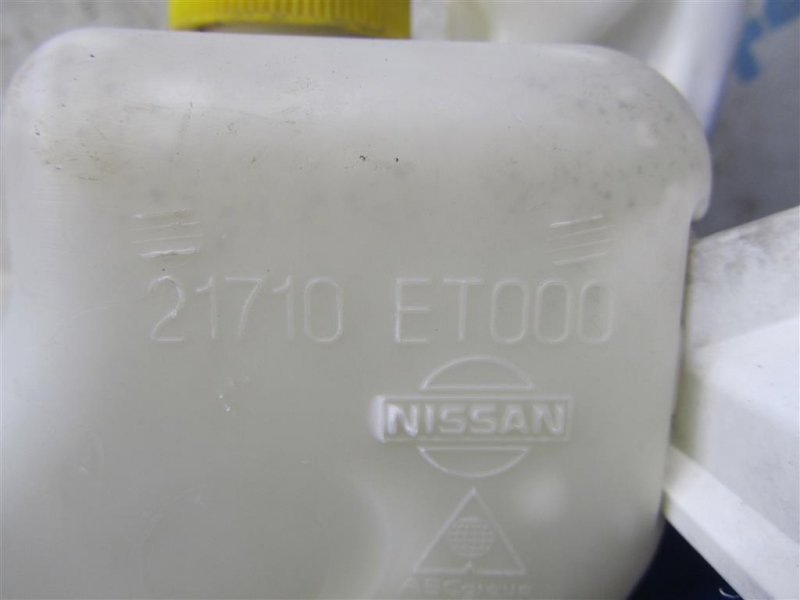 Бачок расширительный SENTRA (B16) 06–12