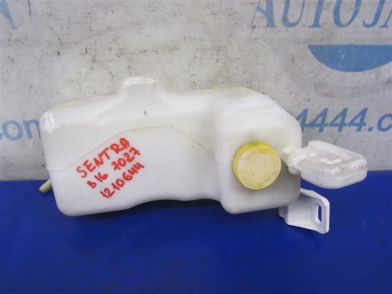 Бачок расширительный SENTRA (B16) 06–12