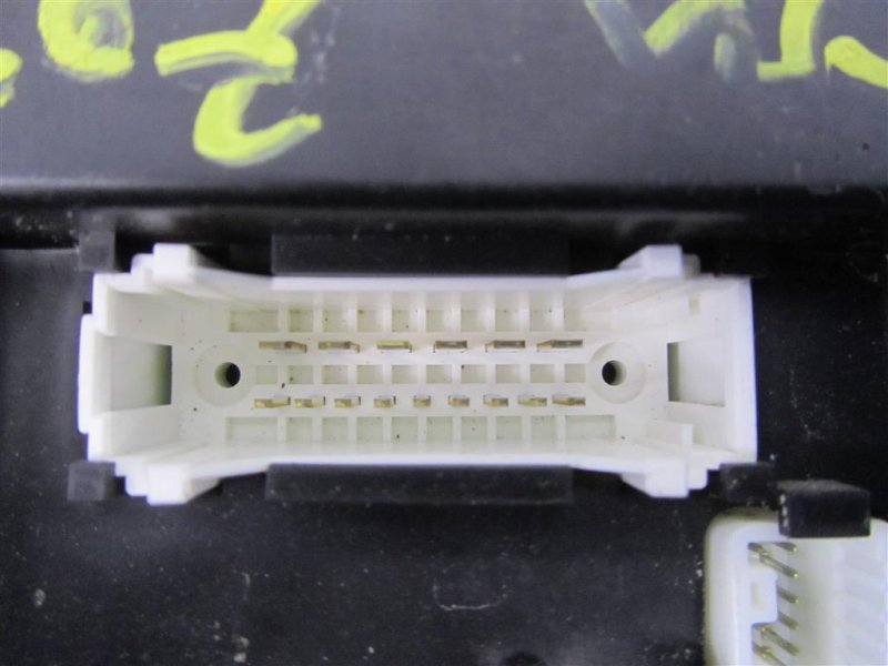 Блок комфорта SENTRA (B16) 06–12