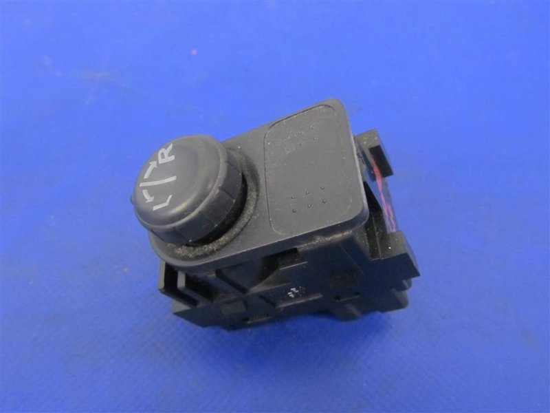 Блок управления зеркалами NISSAN SENTRA (B16) 06–12 25570-AG000 Б/У
