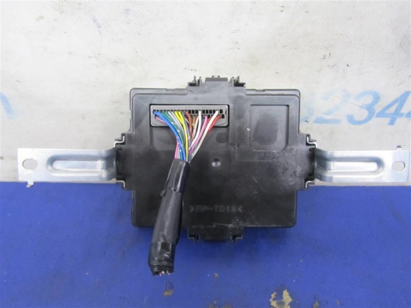 Блок комфорта KIZASHI 09-14 2010 Седан 2.4 Блок комфорта KIZASHI 09-14 2010 Седан 2.4