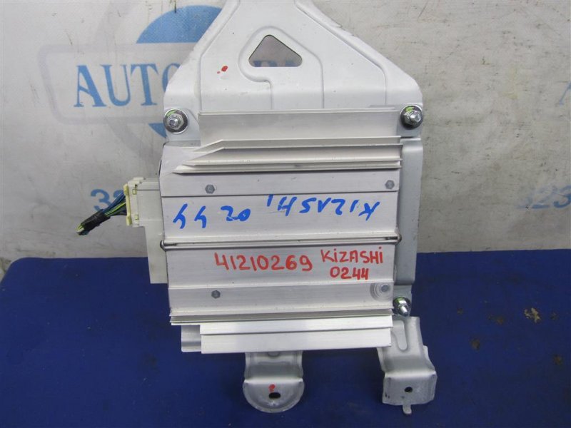 Запчасть усилитель звука SUZUKI KIZASHI 09-14 2010 Седан 2.4 39107-57LA1 Б/У Усилитель звука SUZUKI KIZASHI 09-14 2010 Седан 2.4 39107-57LA1 Б/У