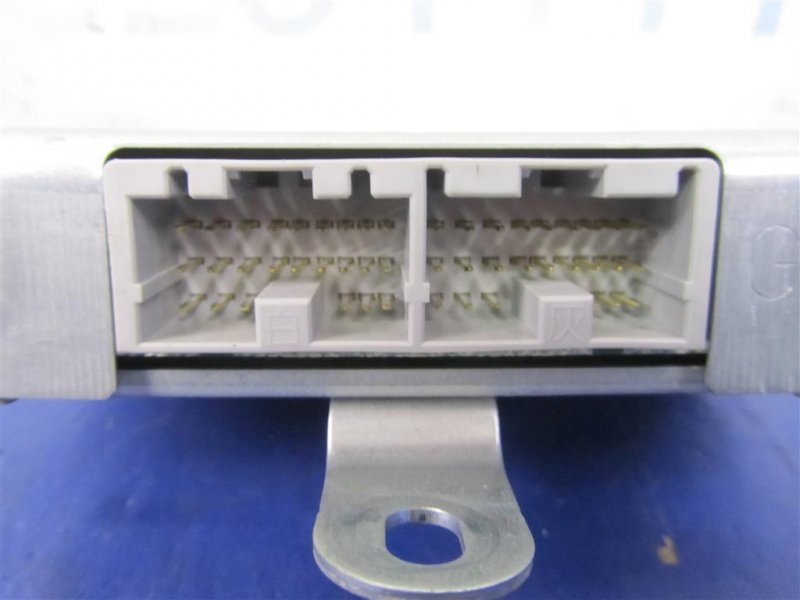 Блок управления АКПП KIZASHI 09-14 2010 Седан 2.4 Блок управления АКПП KIZASHI 09-14 2010 Седан 2.4