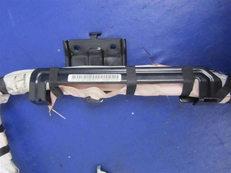 Подушка безопасности (штора) левая KIZASHI 09-14 2010 Седан 2.4 Подушка безопасности (штора) левая KIZASHI 09-14 2010 Седан 2.4