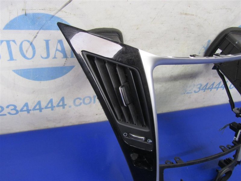 Накладка торпедо центр. HYUNDAI SONATA YF 10-14