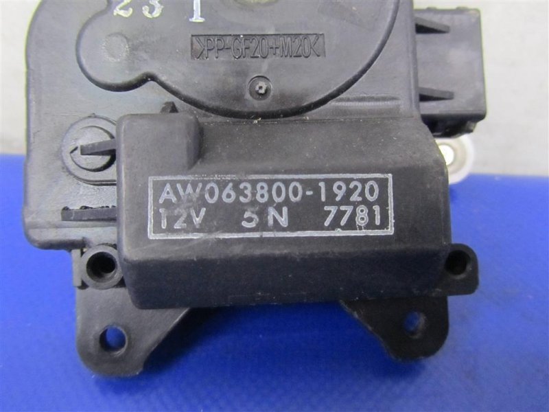 Моторчик заслонки печки OUTBACK 09-14 BR 2011 Внедорожник 3.6 EZ36