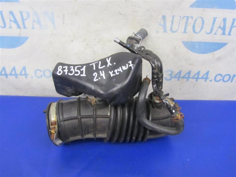 Патрубок воздушного фильтра ACURA TLX 14-17 2014 Седан 2.4 17228-RDF-A00 Б/У