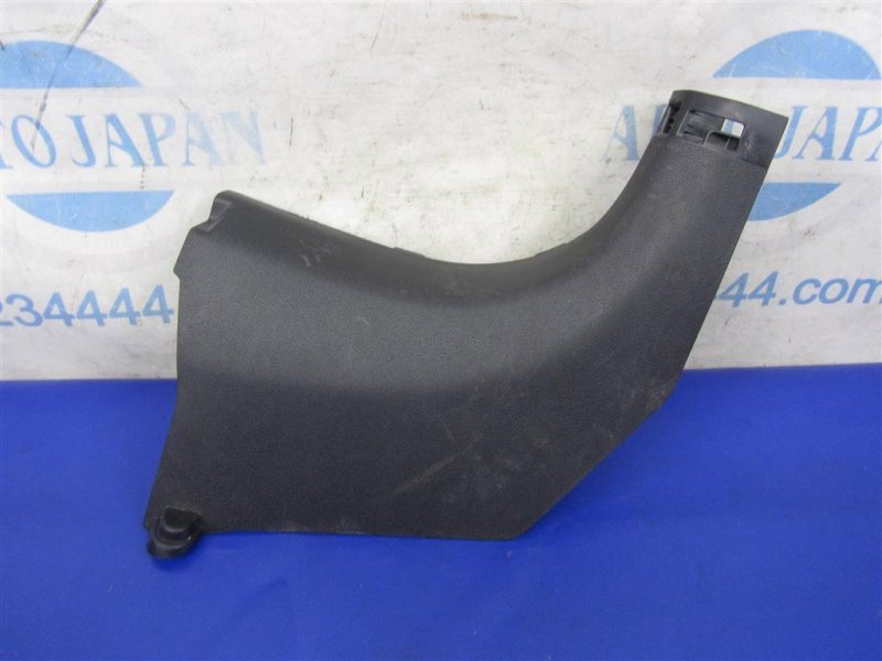 Накладка порога внутрення KIA SORENTO UM 14- 85824-C6000WK Б/У