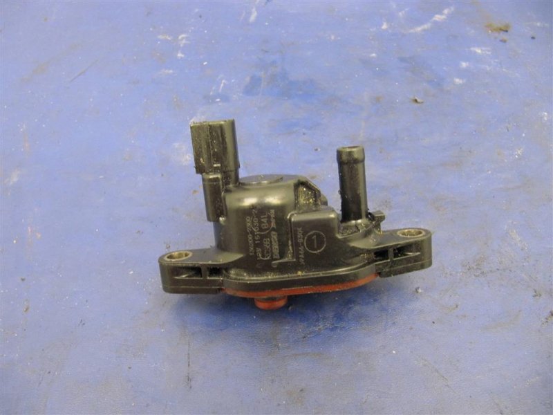 Клапан электромагнитный (вакуумный) TLX 14-17 2016 Седан 3.5