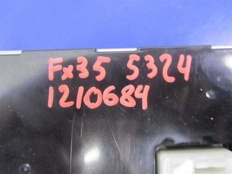 Монитор FX S50 03-08 2005 Внедорожник 3.5