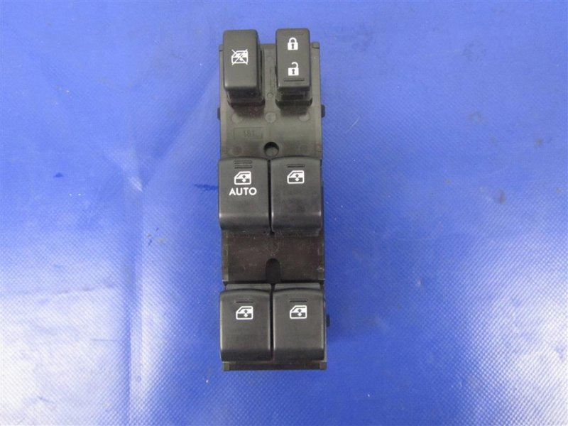 Блок управления стеклоподъемниками передний левый SUBARU FORESTER 12-19 2013 Внедорожник 2.5 83071SG020 Б/У