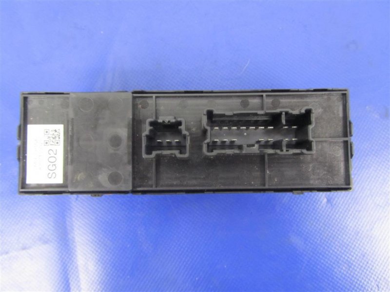 Блок управления стеклоподъемниками передний левый FORESTER 12-19 2013 Внедорожник 2.5