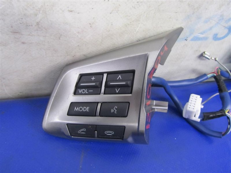 Кнопки на руль SUBARU FORESTER 12-19 Внедорожник 2.5