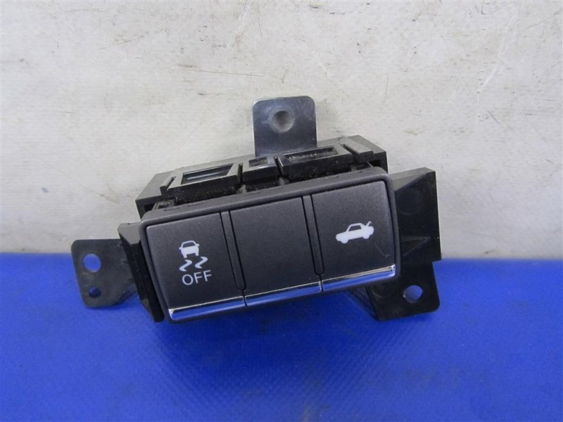 Кнопка открывания багажника внутренняя INFINITI Q50 15-20 2016 Седан 3.0 VR30DDTT 251B3-4GA0A Б/У