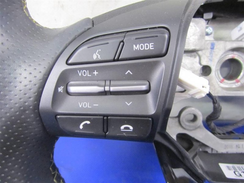 Руль HYUNDAI KONA OS 17-23