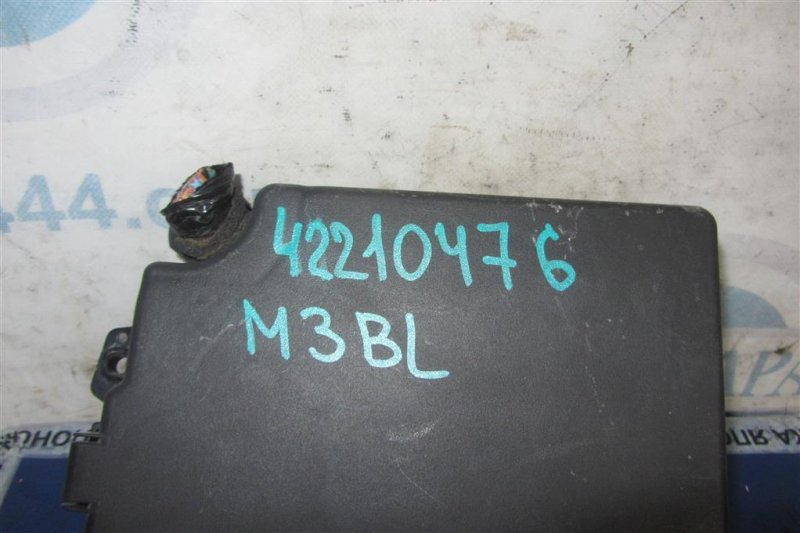 Блок предохранителей моторный отсек MAZDA 3 BL 09-13 Блок предохранителей моторный отсек MAZDA 3 BL 09-13