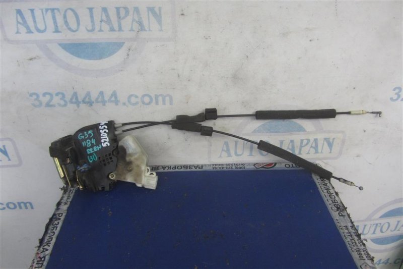 Замок двери задний правый INFINITI G35 03-07 2006 Седан 3.5 82502-AL510 Б/У