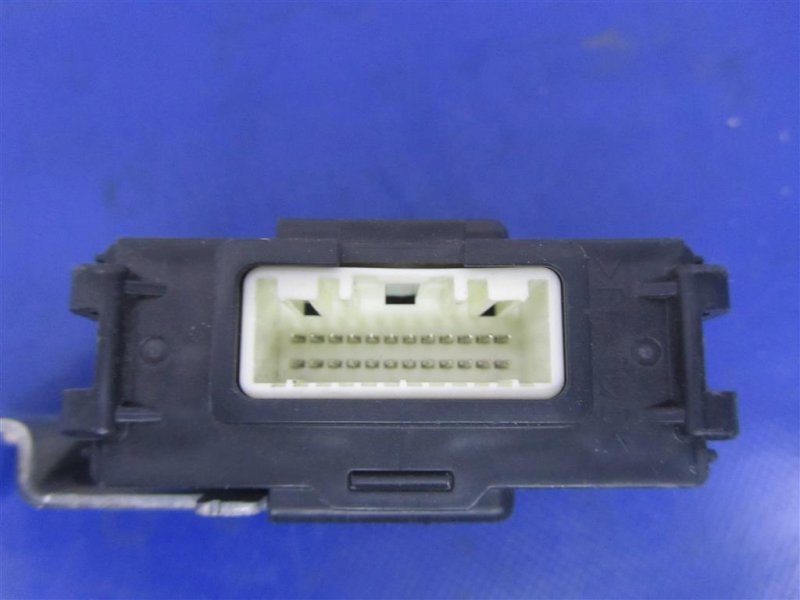 Блок электронный Q50 15-20 2016 Седан 3.0 VR30DDTT Блок электронный Q50 15-20 2016 Седан 3.0 VR30DDTT