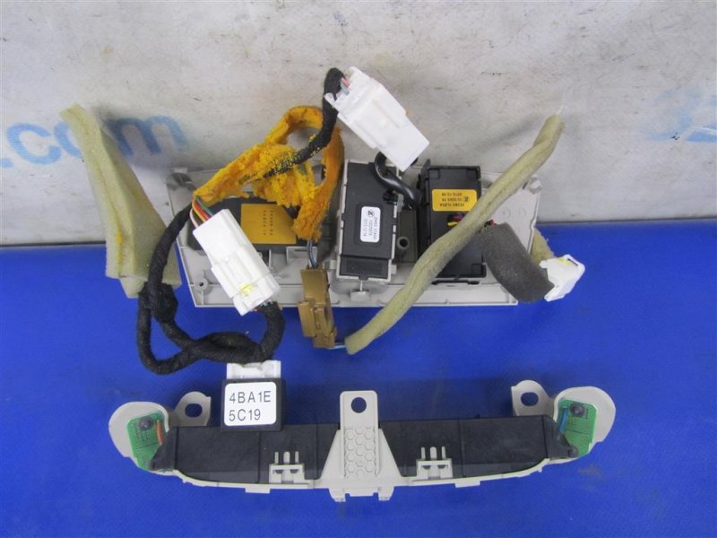 Плафон салона INFINITI Q50 15-20 Седан 3.0 VR30DDTT