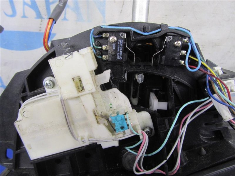 Кулиса АКПП Q50 15-20 2016 Седан 3.0 VR30DDTT