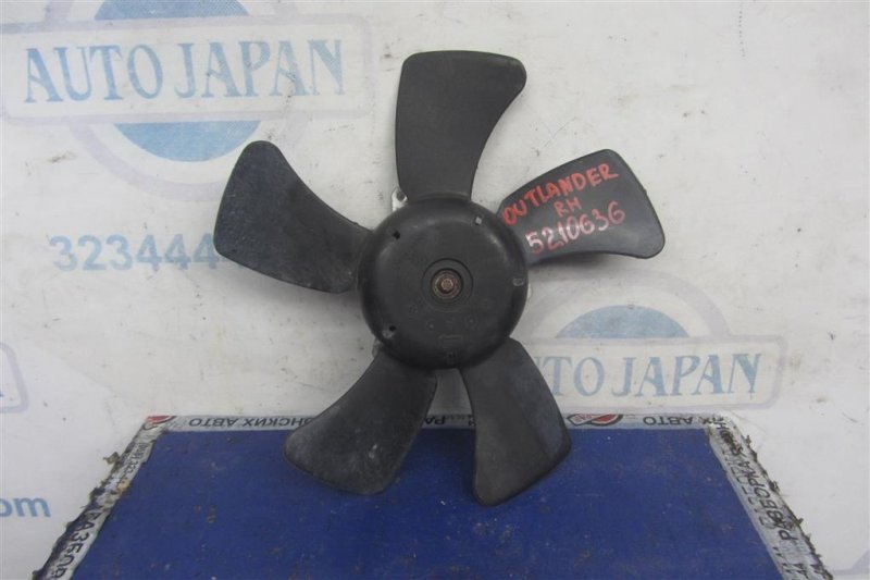 Вентилятор основного радиатора правый MITSUBISHI OUTLANDER XL 05-13 MR464708 Б/У