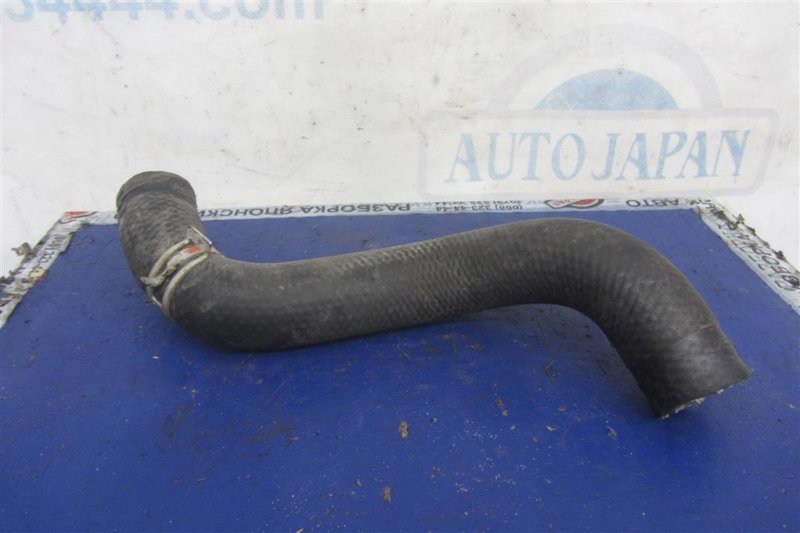 Патрубок системы охлаждения TOYOTA PRIUS - 30 09-17 ZVW30 1.8 2ZRFXE