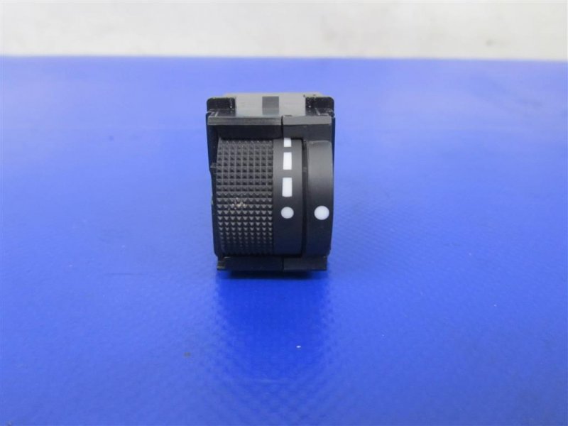 Запчасть регулятор подсветки панели приборов SUBARU FORESTER 12-19 2015 Внедорожник 2.5 83002AL000 Б/У Регулятор подсветки панели приборов SUBARU FORESTER 12-19 2015 Внедорожник 2.5 83002AL000 Б/У