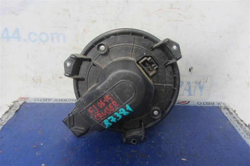 Моторчик печки TOYOTA FJ CRUISER 06-15 GSJ10 4.0 1GRFE