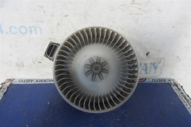 Моторчик печки FJ CRUISER 06-15 2008 GSJ10 4.0 1GRFE