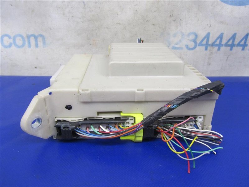 Блок предохранителей салон правый GS350 GS300 05-11 2007 Седан 3.5