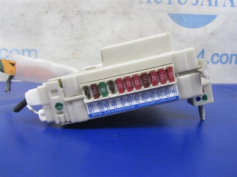 Блок предохранителей салон задний GS350 GS300 05-11 2007 Седан 3.5