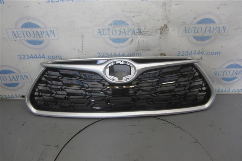 Решетка радиатора TOYOTA HIGHLANDER 2020- 53101-0E330 Б/У