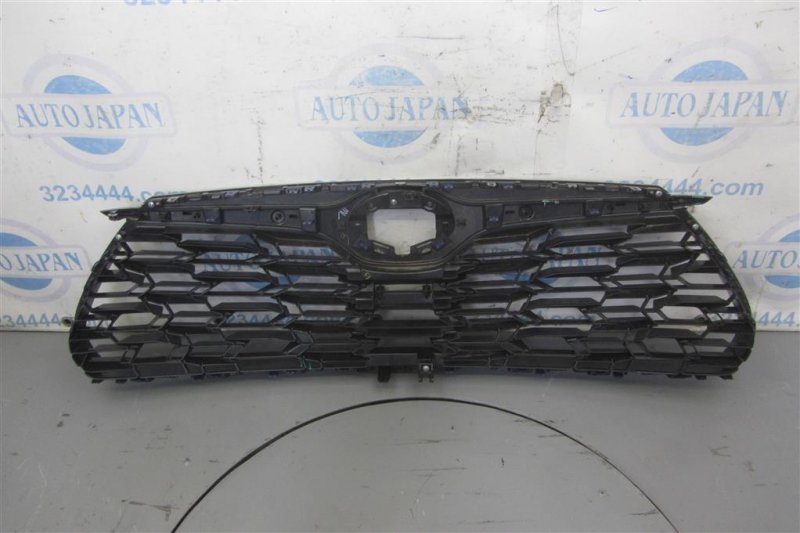 Решетка радиатора HIGHLANDER 2020-