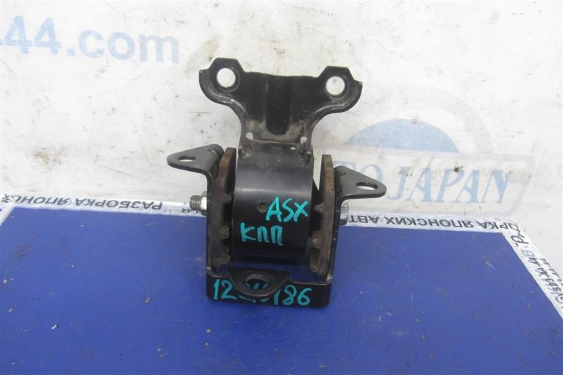 Подушка двигателя левая MITSUBISHI ASX / OUTLANDER SPORT 10-21 MN101574 Б/У