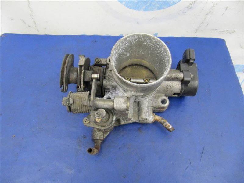 Дроссельная заслонка NISSAN MAXIMA A32 94-99 2.0 Б/У